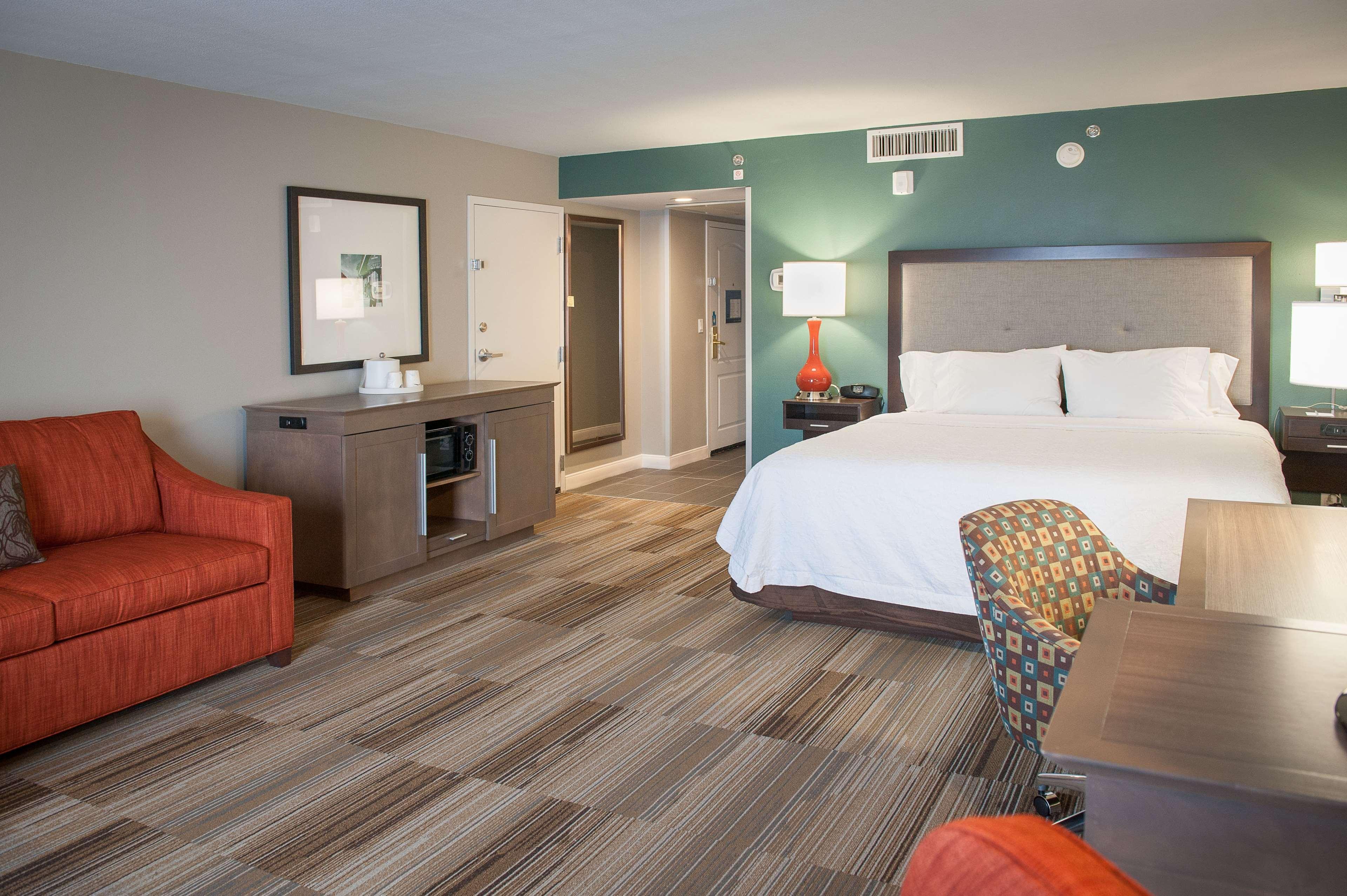 Hampton Inn New Orleans/St.Charles Ave Bagian luar foto
