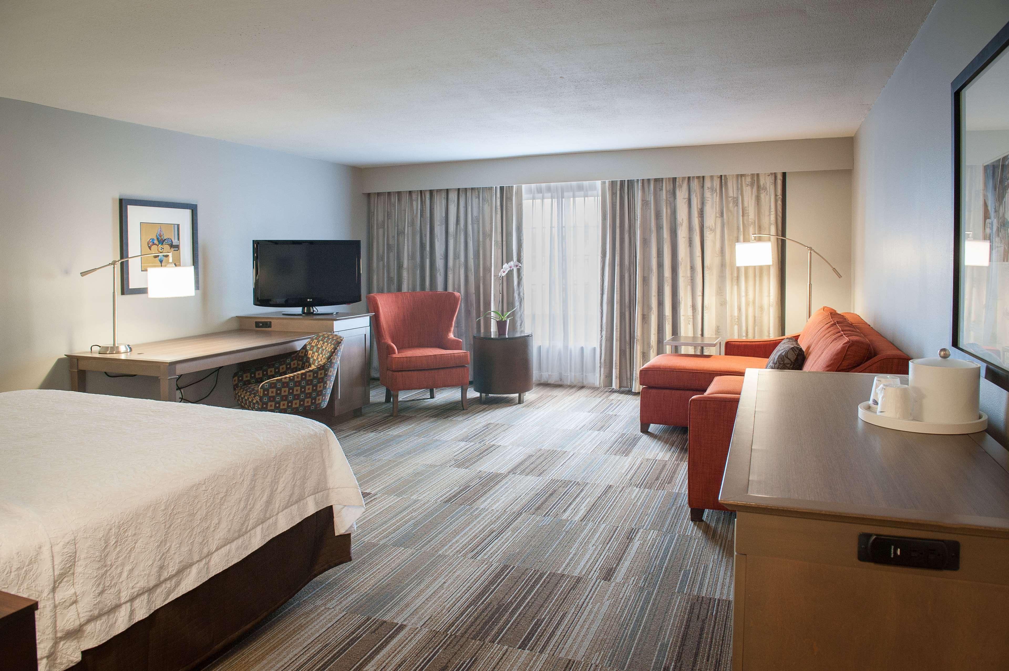 Hampton Inn New Orleans/St.Charles Ave Bagian luar foto