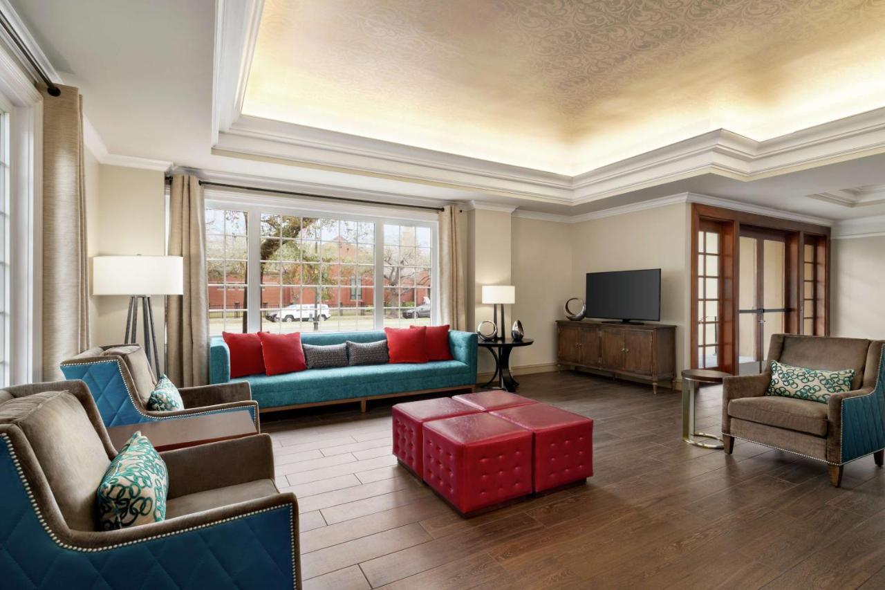 Hampton Inn New Orleans/St.Charles Ave Bagian luar foto