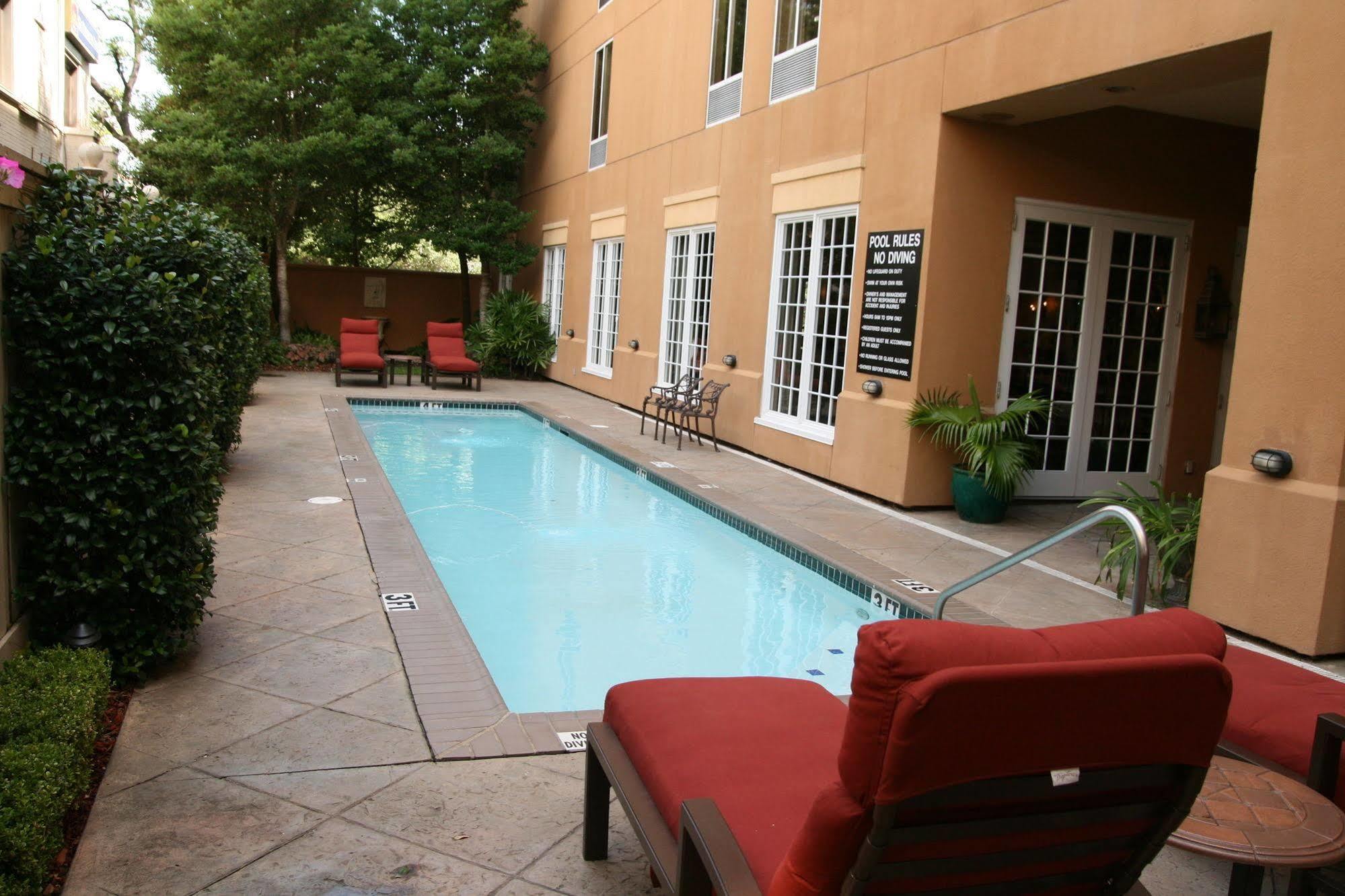 Hampton Inn New Orleans/St.Charles Ave Bagian luar foto